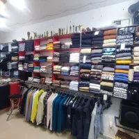 ویترین و قفسه و مانکن و طبقه