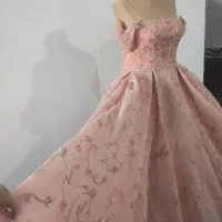 لباس عروس کار شده
