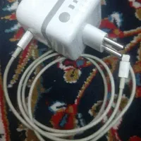 شارژ اصلی آیفون یک ماه بود خریدم