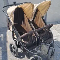کالسکه دوقلو ، دو قلو ، خارجی