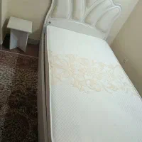 تخت تک نفره