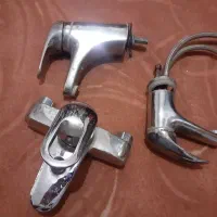 ۲عدد شیر روشویی و یک عدد شیر حمام سنگین