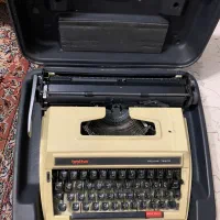 ماشین تایپ brother مدل Deluxe 762TR