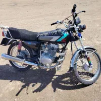 موتورسیکلت همتاز ۱۵۰
