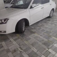 دنا پلاس ۵ دنده لو آپشن. بورسی