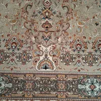فرش ۱۲ متری ماشینی(دستباف گونه) ۷۰۰ شانه