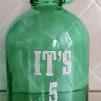 بطری شیشه ای
