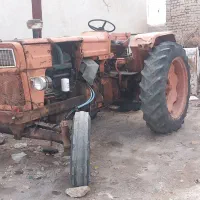 تراکتور رومانی مدل ۶۹ تیپ ۶۵۰