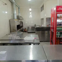 نیرو ساده و کمک آشپز