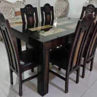 میز ناهار خوری شش نفره