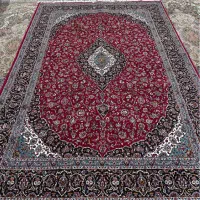 فرش قرمز لاکی