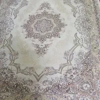 فروش فرش ماشینی ۹ متری ۷۰۰ شانه گل برجسته