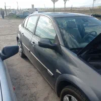 مگان 2000 اتومات معاوضه با موسو لندمارک پاترول