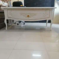 میز و صندلی اداری و مبل چستر اورجینال