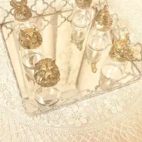 شات قهوه خوری با سینی