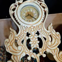 میز تلویزیون جاکفشی ساعت