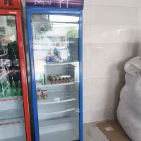 یک عدد یخچال تک درب