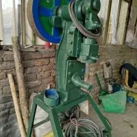 پرس ضربه ای ۸تن لوله کتری