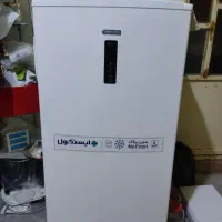 یخچال وفریزر