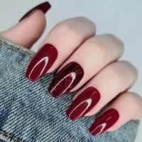 کاشت تخصصی ناخن در سالن VIP