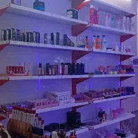 لوازم آرایشی به صورت عمده و خرده