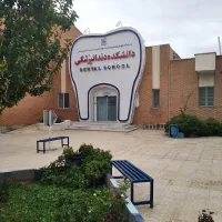 عصب کشی و جرمگیری دندان