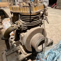کمپرسور تخریب پشت تراکتور.   لوله کاروگیت