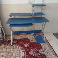 میز تحریر پایه فلزی