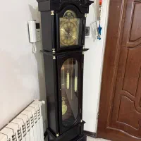 ساعت ایستاده چوبی