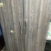کمد لباس و کتاب