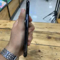 ایفونXS