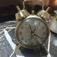 ساعت رو میزی قدیمی