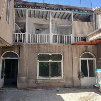 خانه سیروس ۲۱۰ متر سند تک برگ حیاط وسط
