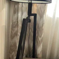 آباژور ایستاده نور کم و زیاد کن