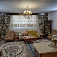 ویترین سالم چوبی