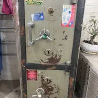 گاوصندوق دو طبقه