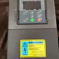 درایو سری EX توان 4kw و کلید اتومات سه پل