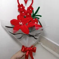دسته گل لیلیوم دست‌ساز هدیه خاص و ماندگار