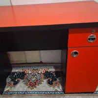 میز تحریز سالم تمیز