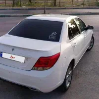 دنا معمولی ۹۷ کروزدار و دوربین عقب