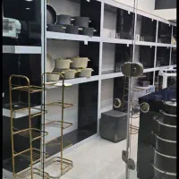 دکور وتمام چراباهاش هست دکور کامل باچراغ