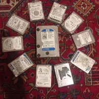 تعدادی هارد فروشی
