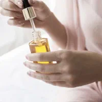 روغن رفع تیرگی پوست