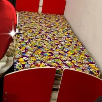 تخت نوجوان به همراه محافظ تخت