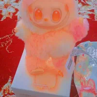 عروسک لبوبو