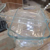 ظروف پیرکس