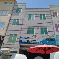 ساختمان ۳طبقه در بر بلوار کشاورز