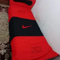 تعدادی وسایل خانه به فروش می‌رسد