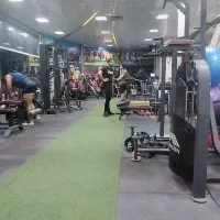 وسایل باشگاه بدنسازی