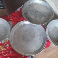 ۲ سینی روح ۲  آبکش و ۱ قابلمه کوچک